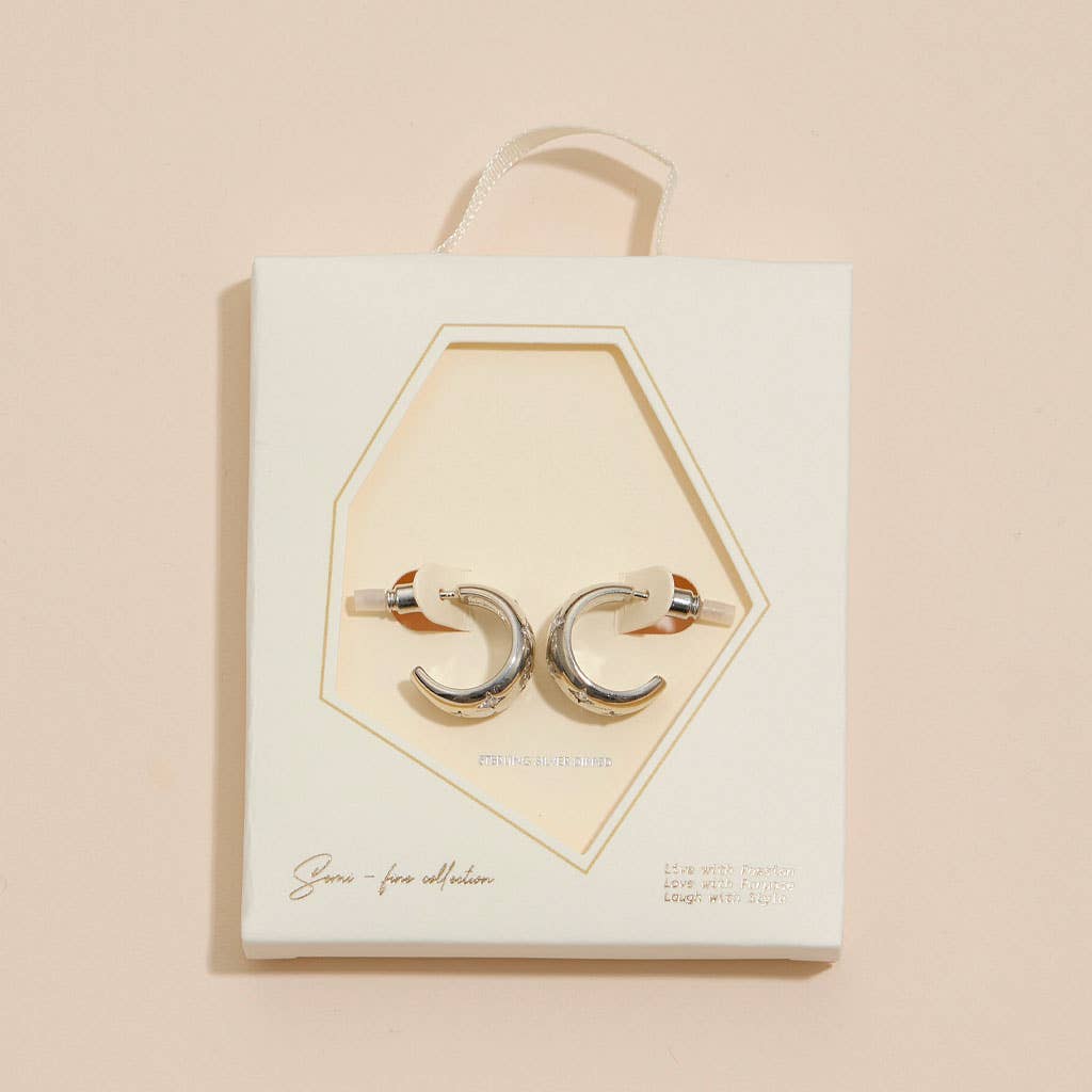 Northern Stars 18K Gold Dip Hoop Earrings