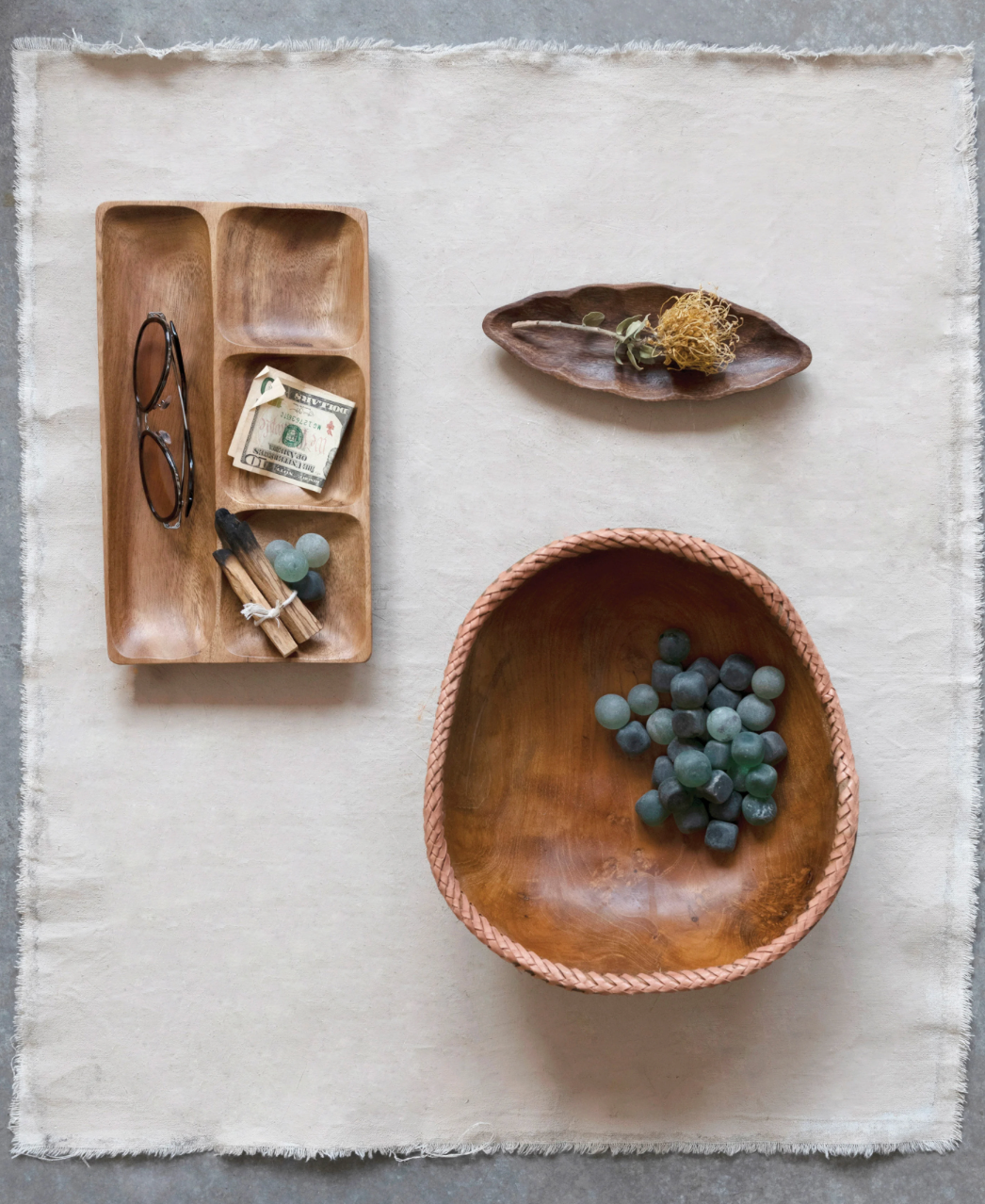 Acacia Wood Leaf Shaped Dish
