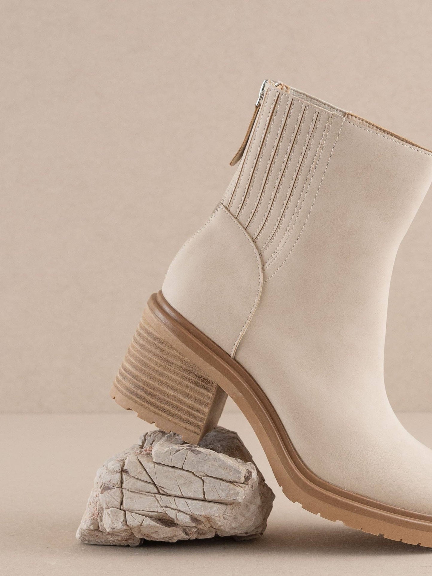 The Megan | Light Grey Bootie