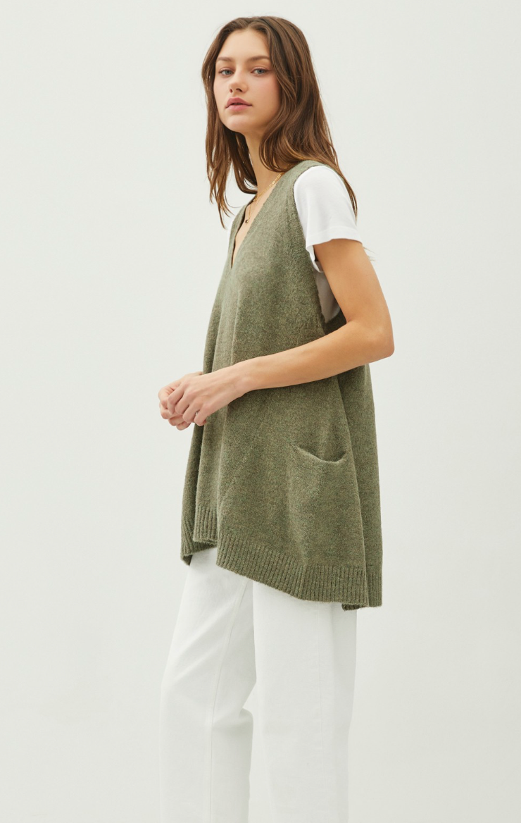 Oversized Sweater Vest